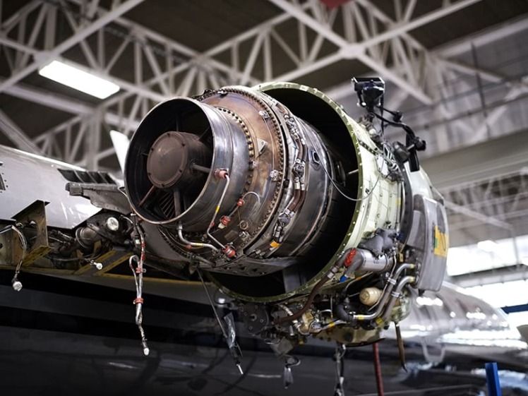 سیم لاکی ضد حرارت بالا؛ کاربردها در صنایع هوافضا و نظامی