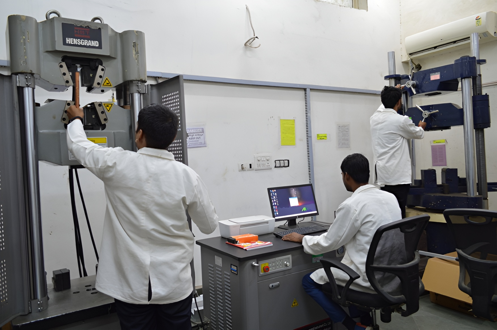 آزمون های سیم لاکی